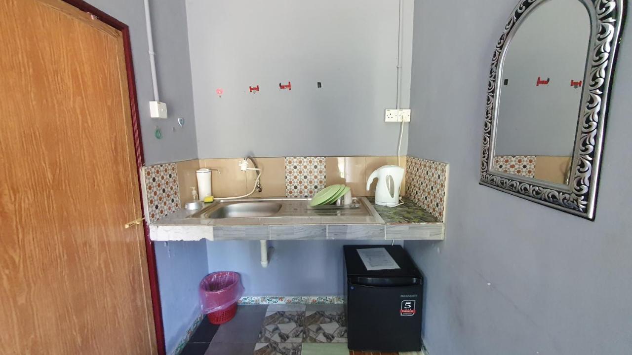 Chalet Kampong Semawar Kuala Kangsar Eksteriør billede