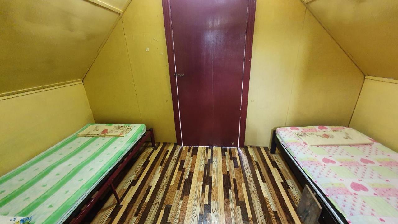 Chalet Kampong Semawar Kuala Kangsar Eksteriør billede