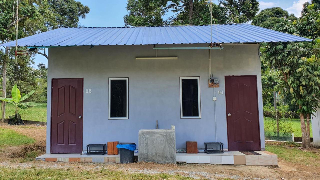 Chalet Kampong Semawar Kuala Kangsar Eksteriør billede