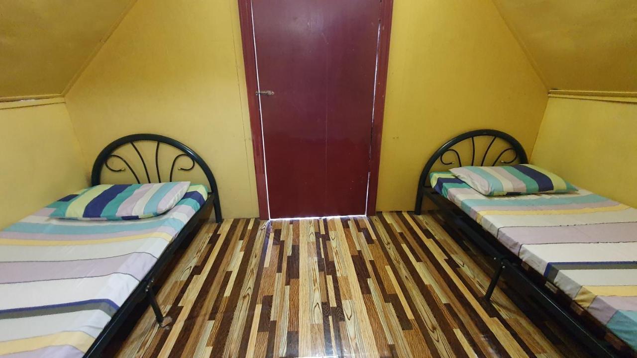 Chalet Kampong Semawar Kuala Kangsar Eksteriør billede