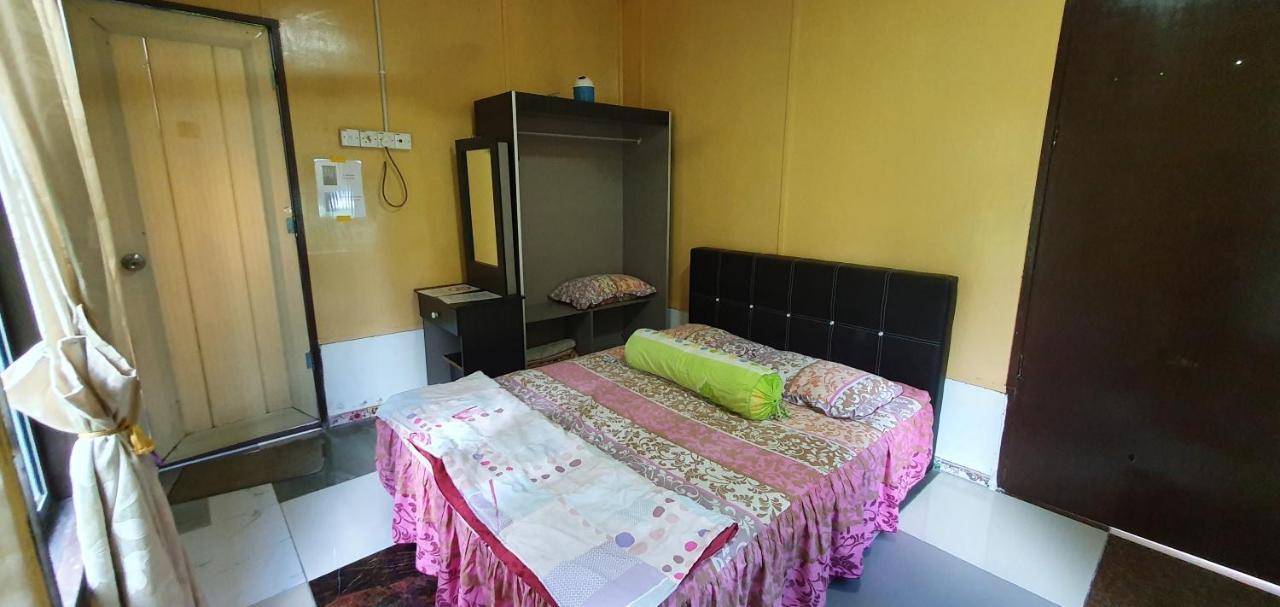 Chalet Kampong Semawar Kuala Kangsar Eksteriør billede